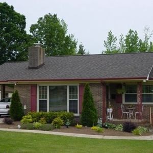 Meet your Posher, Bobby